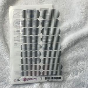 Jamberry - Metallic Silver Stripe